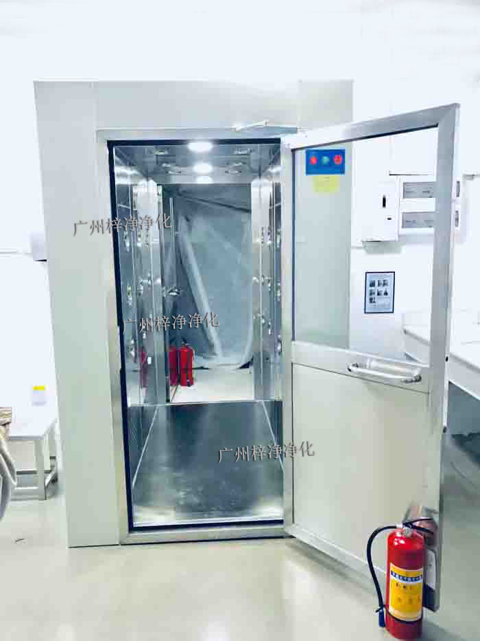 定期对风淋室进行维护